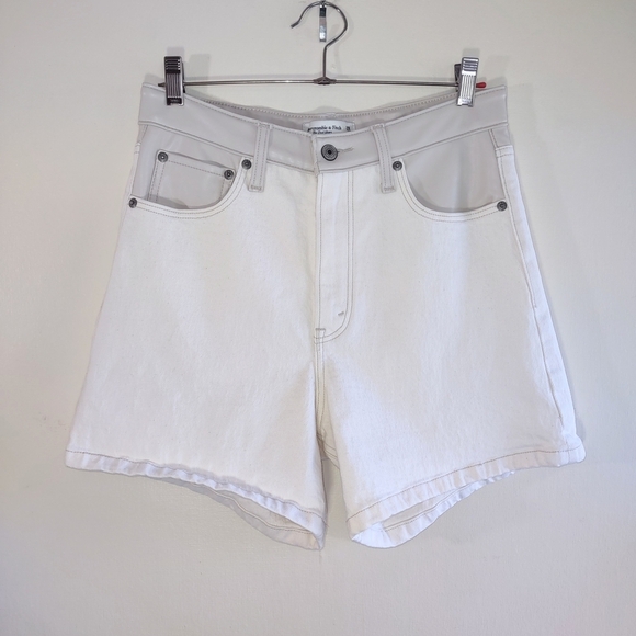 Abercrombie Fitch Faux Leather & Denim High Waist Shorts  Size 28 Urban Boho - Picture 4 of 9